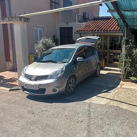 Appartement And Pergola
