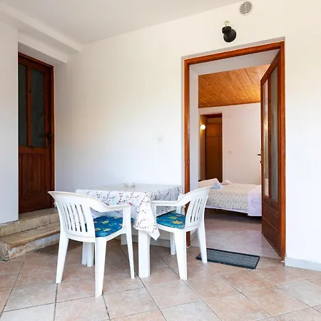 And Pergola Apartment *