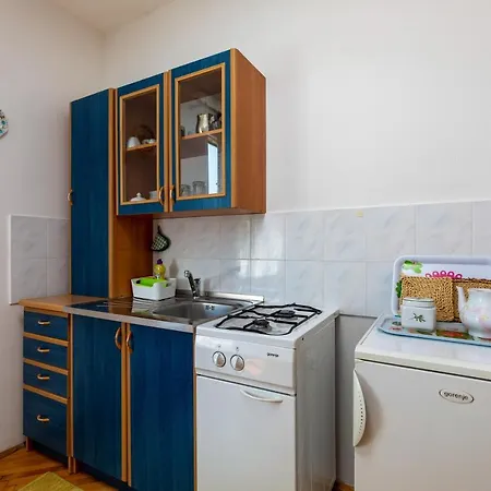 Apartment And Pergola Rovinj